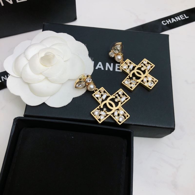 Ch**el earrings